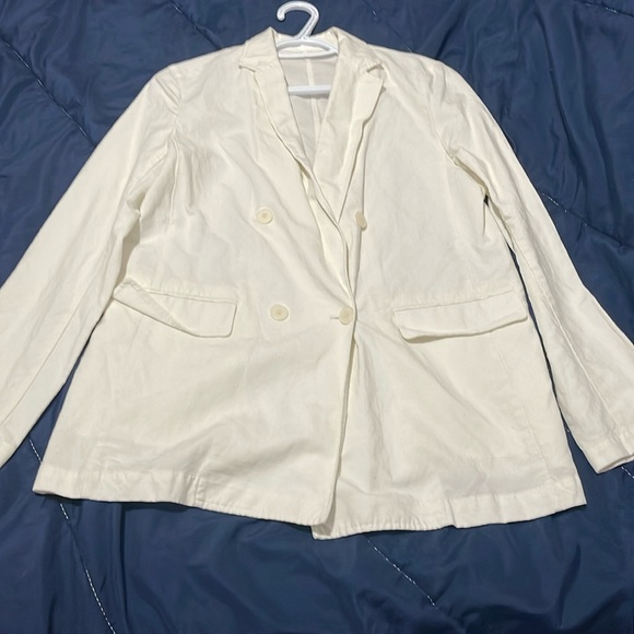 uniqlo white blazer (BN!) - Picture 1 of 3